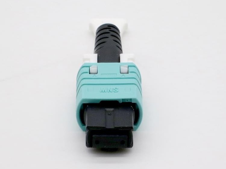 MPO 3.0mm 圆缆带拉杆超短尾 光纤连接器