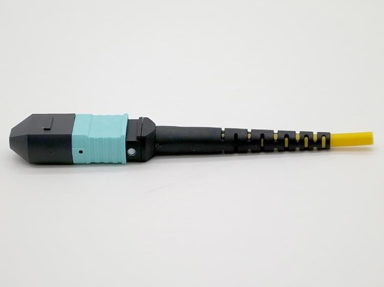 MPO OM3 圆缆光纤连接器
