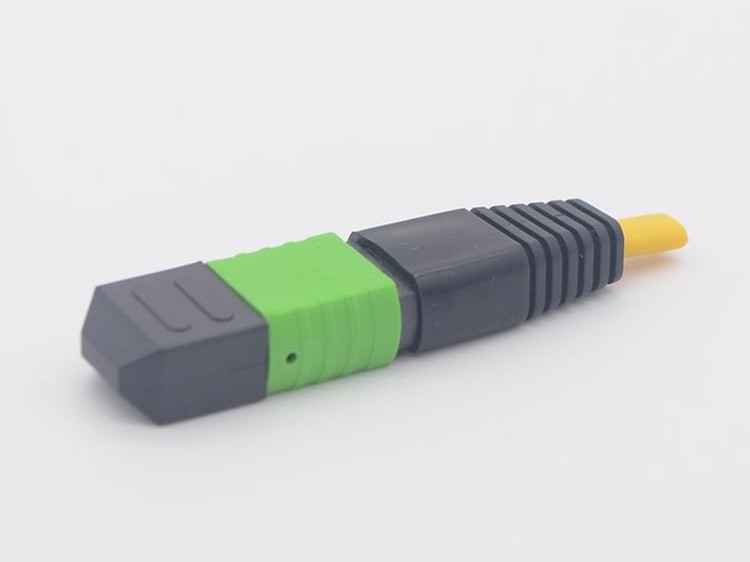 MPO 带缆光纤连接器