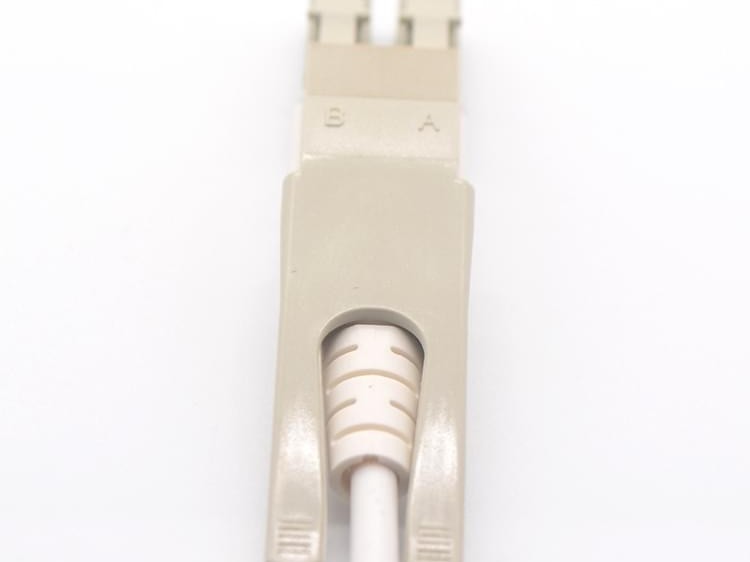 LC 双联 带拉杆光纤连接器