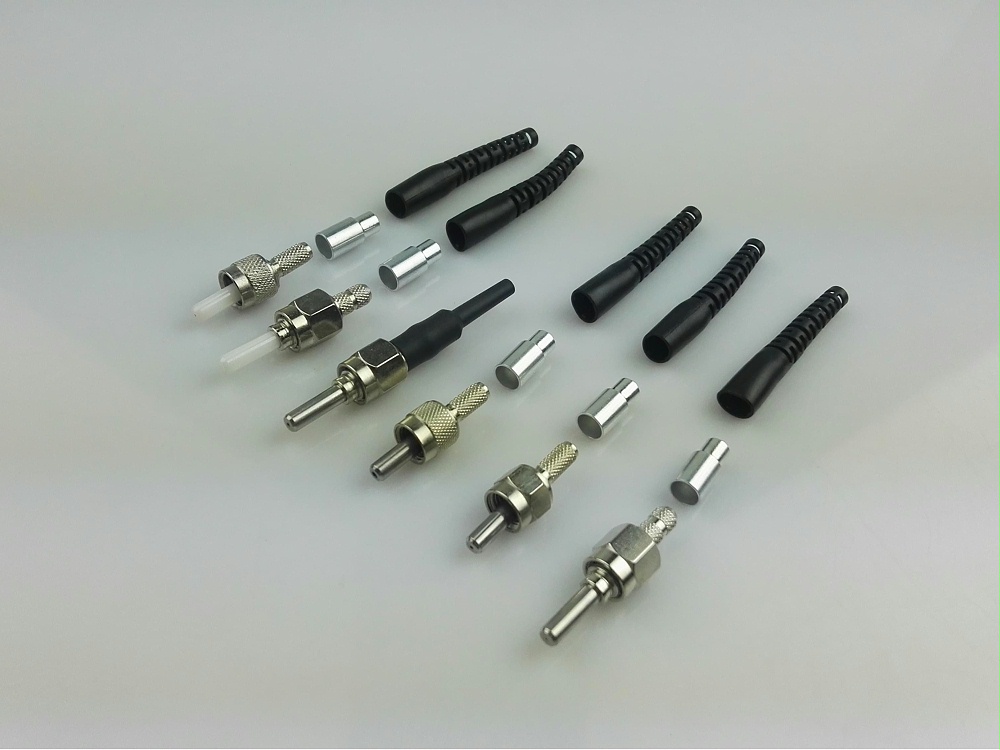 SMA905 3.0mm 金属陶瓷插芯光纤连接器