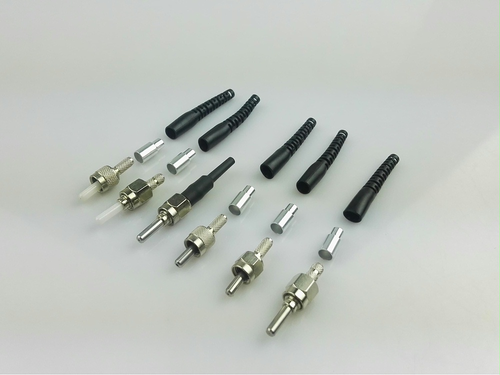 SMA905 3.0mm 金属陶瓷插芯光纤连接器