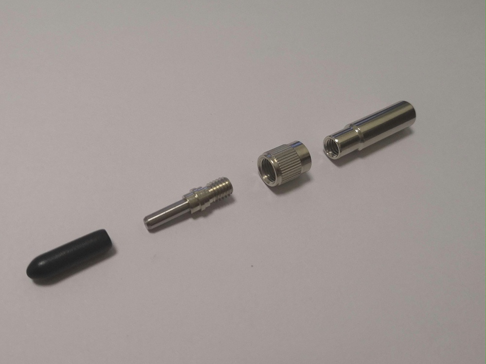 SMA905 3.0mm 金属尾套 光纤连接器