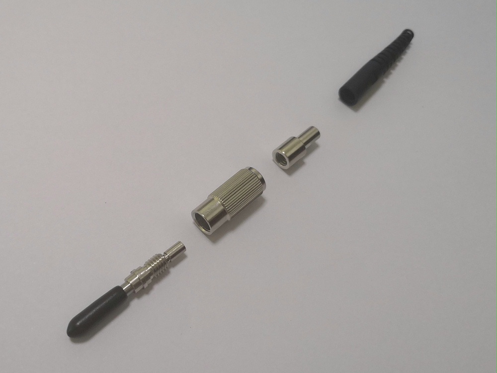 SMA905 3.0mm 金属尾套 光纤连接器